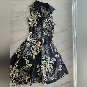 Vintage Floral Print Fit and Flare Dress - Size 165/88A (US 6-8)